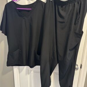 Women's Black Scrub Set
